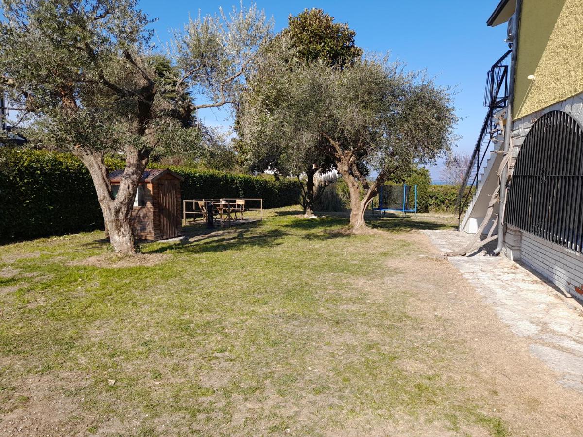 Villa La Magnolia - Private Beach Access, Garden, Views ラツィーゼ エクステリア 写真