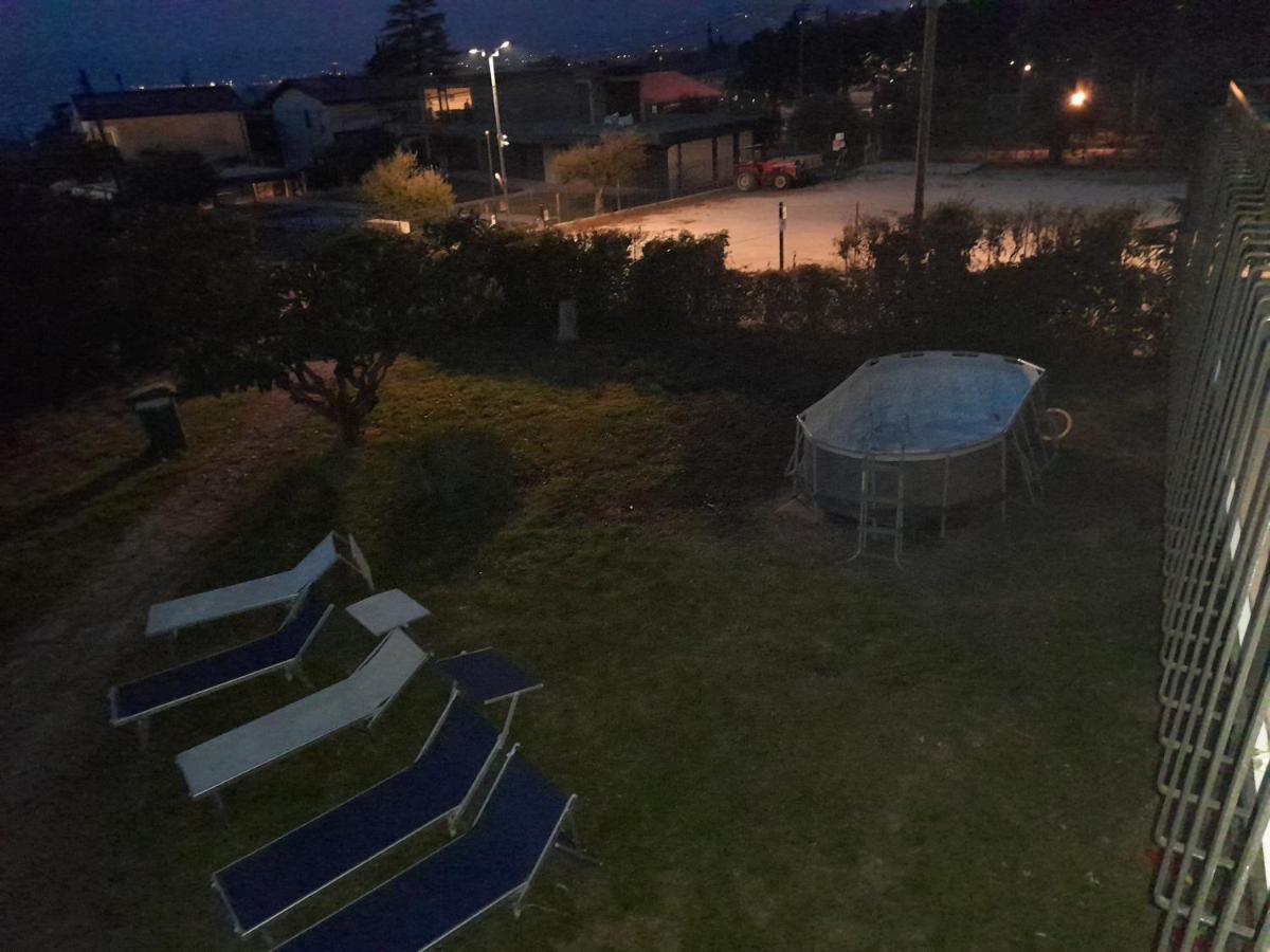Villa La Magnolia - Private Beach Access, Garden, Views ラツィーゼ エクステリア 写真