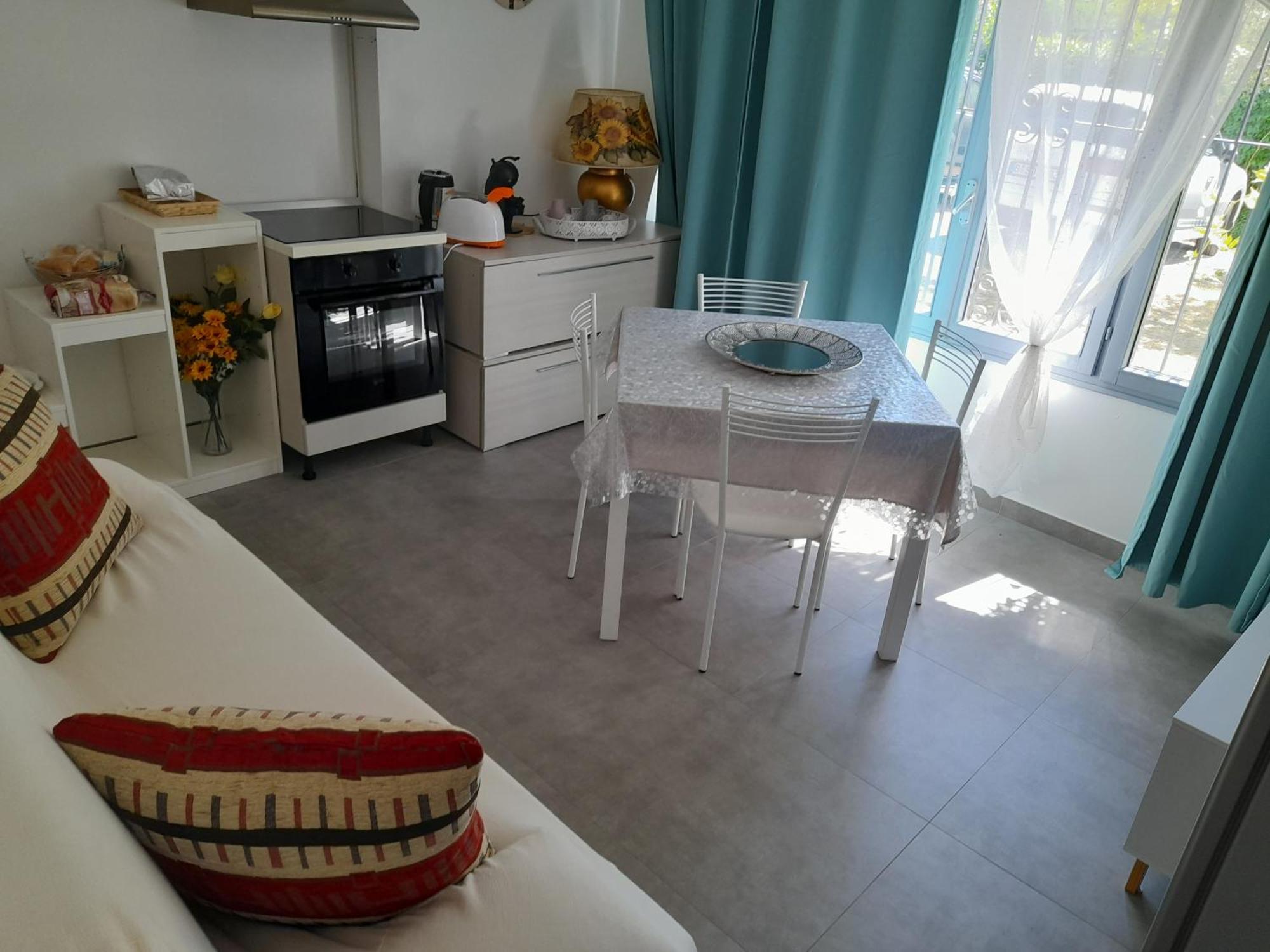 Villa La Magnolia - Private Beach Access, Garden, Views ラツィーゼ 部屋 写真