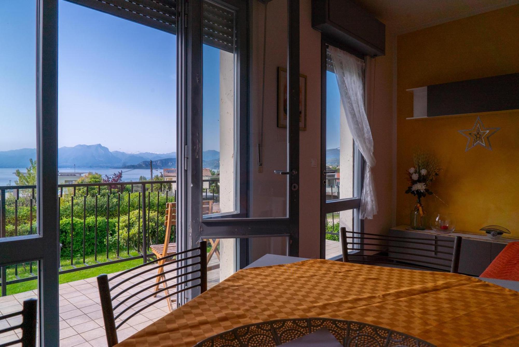 Villa La Magnolia - Private Beach Access, Garden, Views ラツィーゼ 部屋 写真